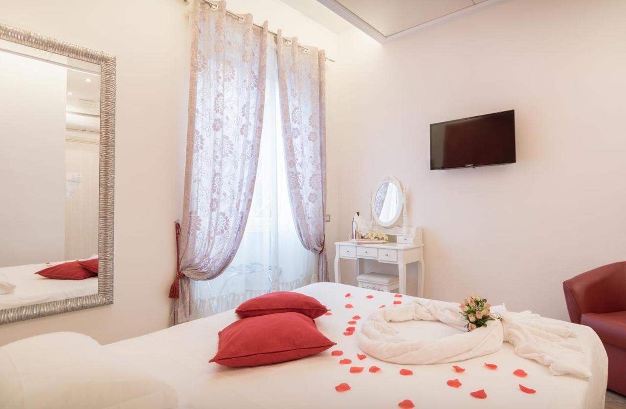 Pensión Your Vatican